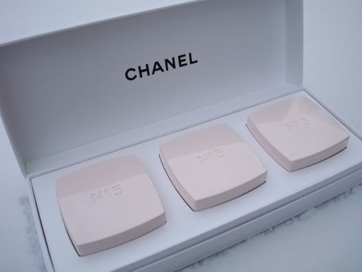 Chanel no.5 schattig koffertje met zeep - limited edition